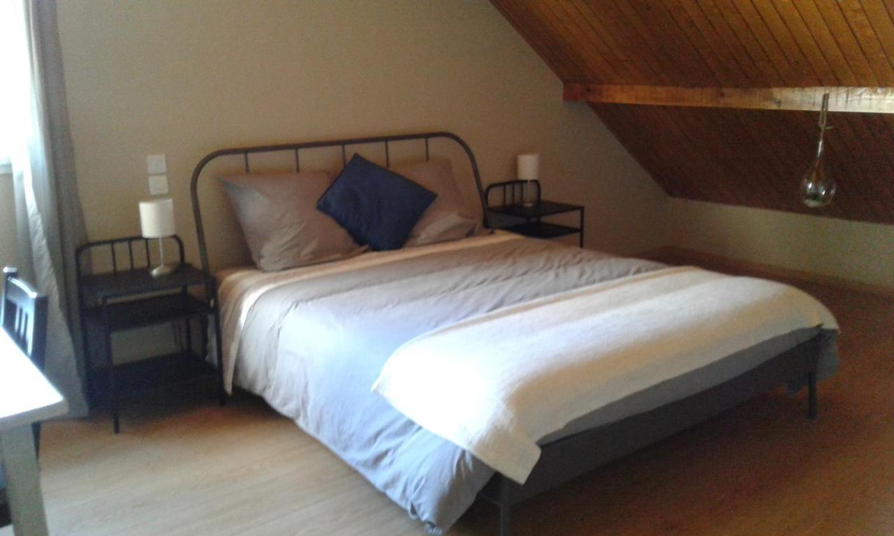 Chambre D'Hotes Des Poisets Crotenay Екстериор снимка